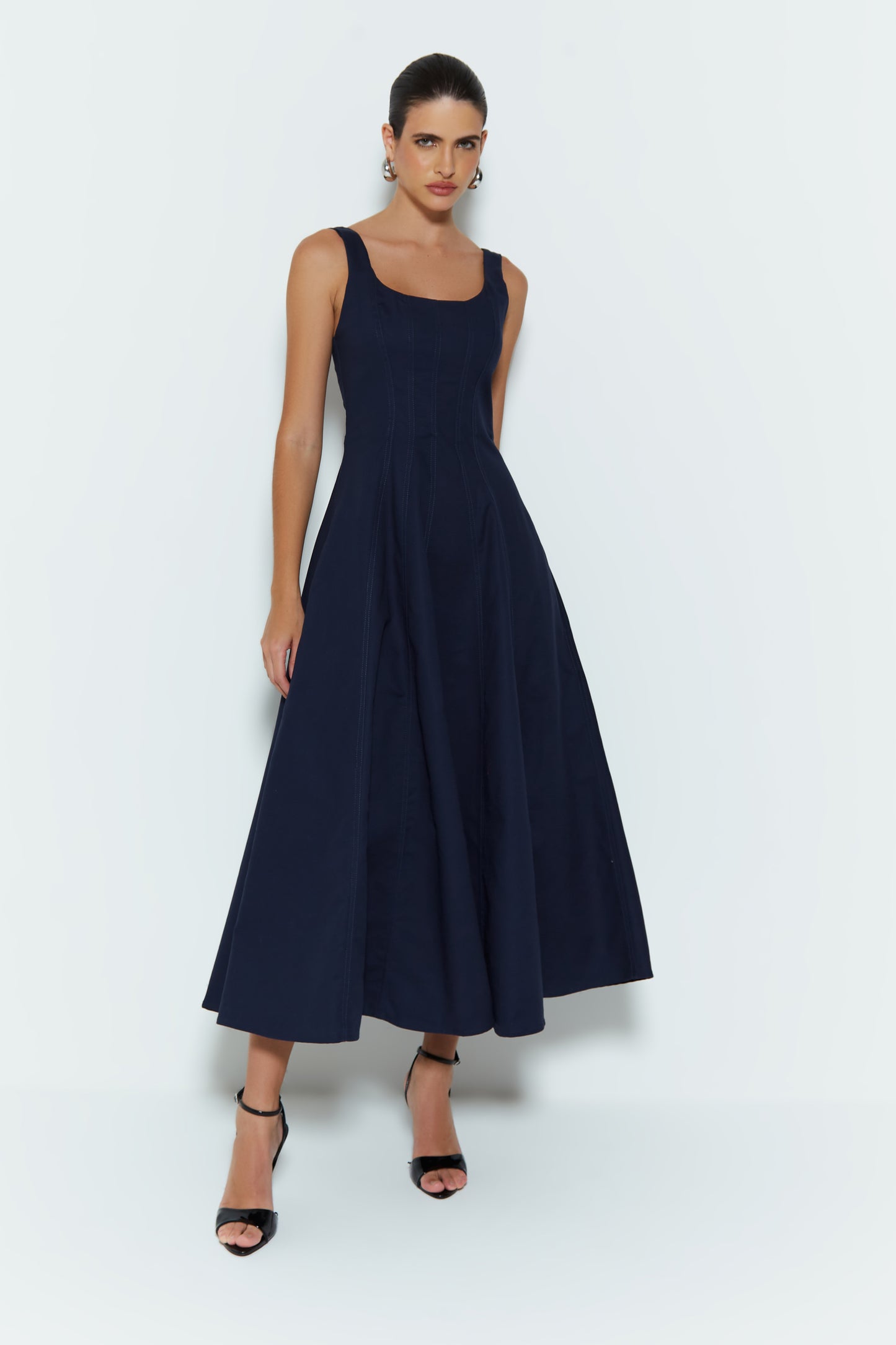 VESTIDO MIDI COM PESPONTO E BARRA AMPLA AZUL MARINHO