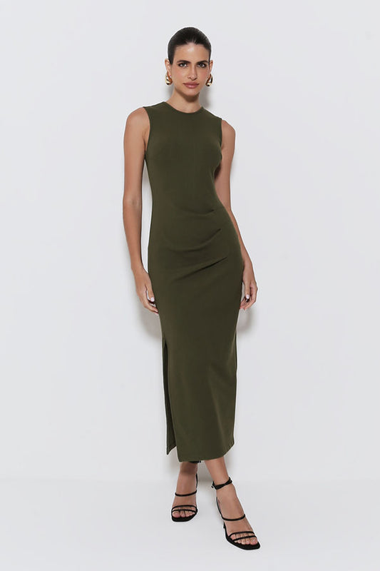 VESTIDO MIDI RETO COM PREGAS LATERAIS VERDE MILITAR