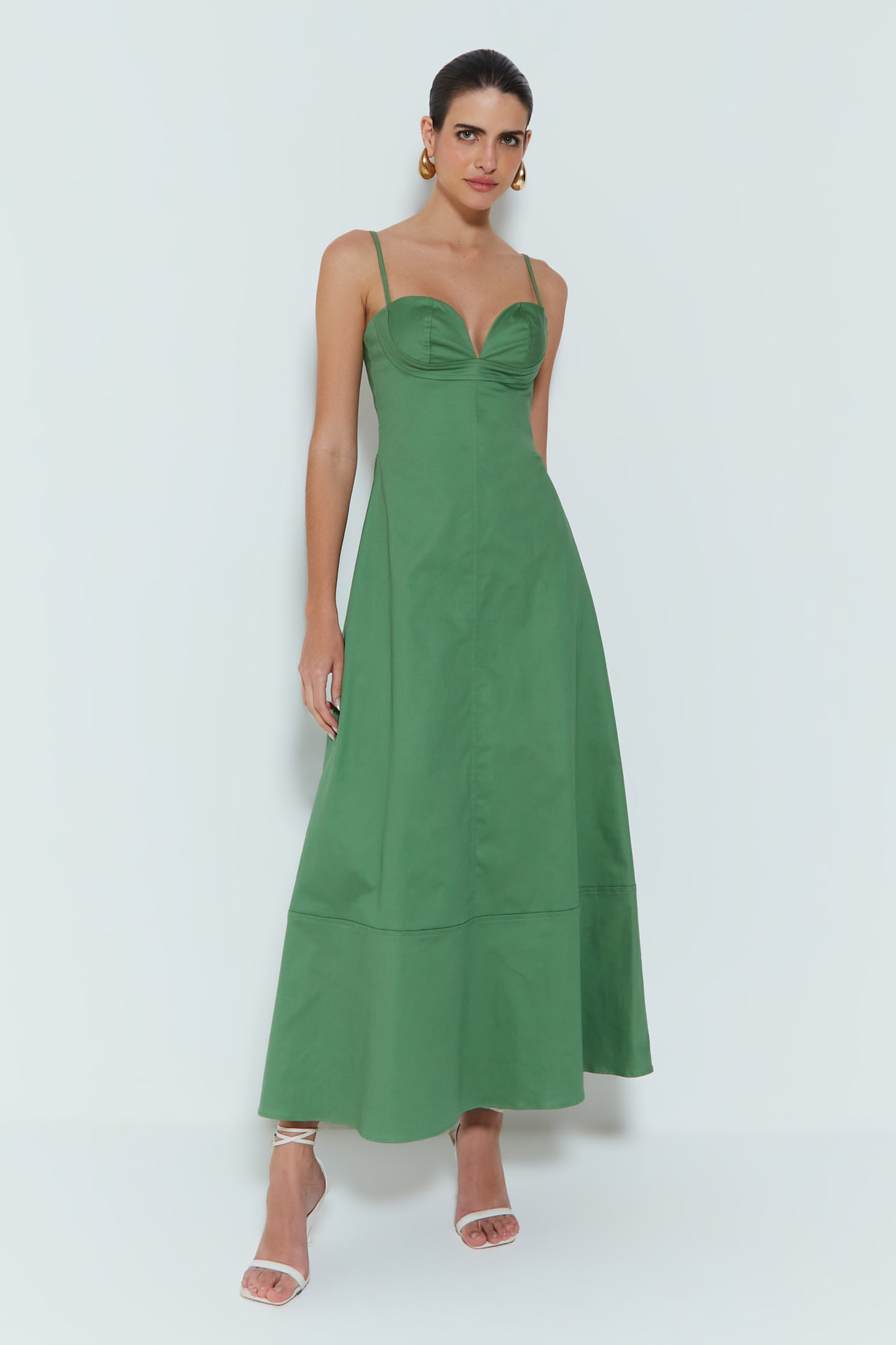 VESTIDO MIDI ESTRUTURADO COM DECOTE CORACAO VERDE HORTELA