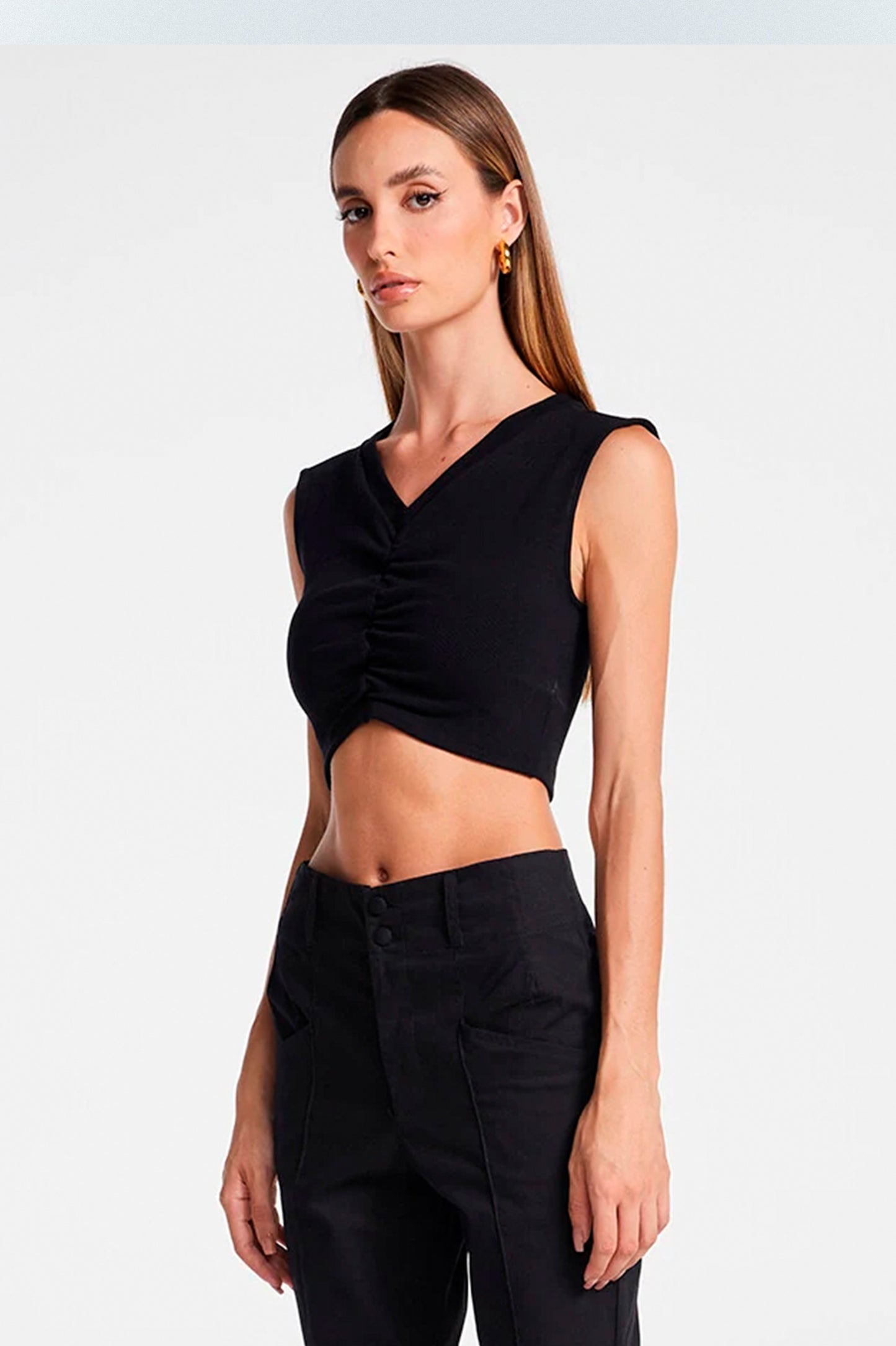 CROPPED REGATA COM BUSTO FRANZIDO PRETO