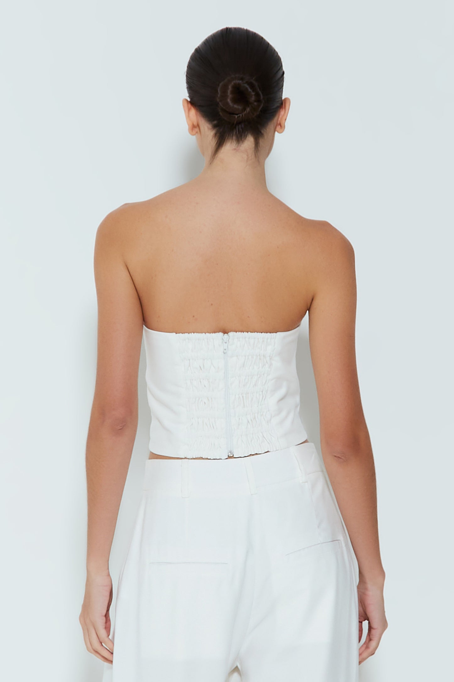 CROPPED TOMARA QUE CAIA COM DECOTE CORACAO OFF WHITE